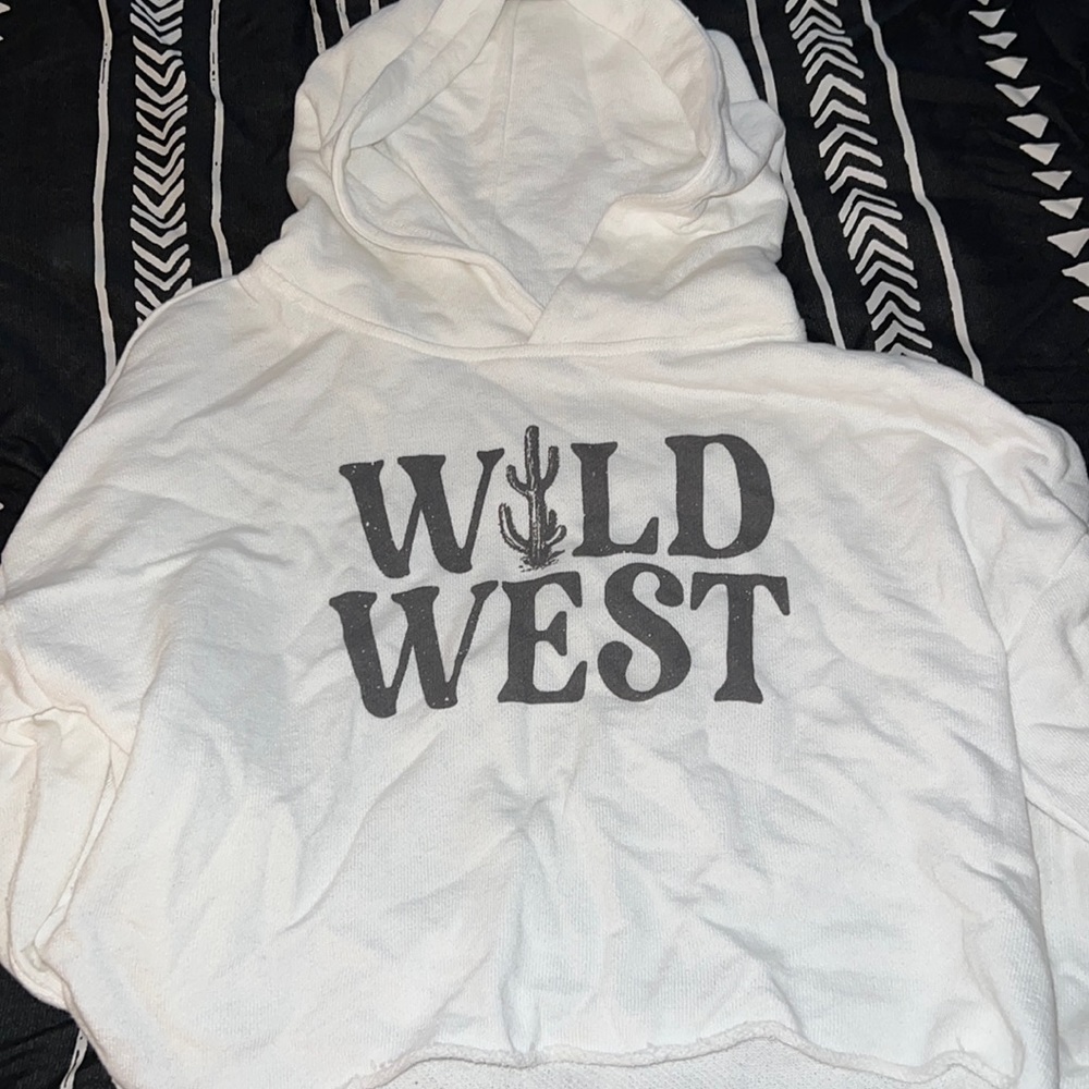 Western cropped hoodie.